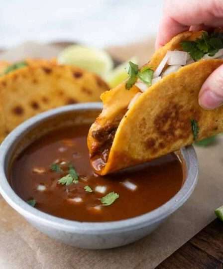 Saus yang Cocok Digunakan pada Taco: Pilihan Terbaik untuk Menambah Rasa Lezat