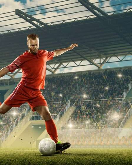 Mengenal Berbagai Tendangan dalam Sepak Bola