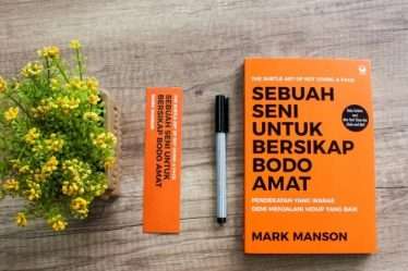 review buku sebuah seni untuk bersikap bodo amat