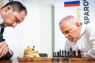 Kasparov vs Topalov