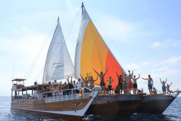 Boat Trip Lombok to Komodo